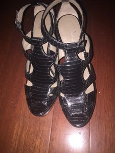 Sandalias de cuña Lisa para Donald J Pliner de cuero negro con correa al tobillo talla 8,0 - Imagen 1 de 7