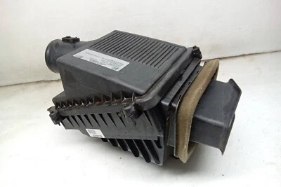 2014-2016 Chevrolet Silverado 1500 Pickup Air Cleaner Filter Box Foto 1 de 4