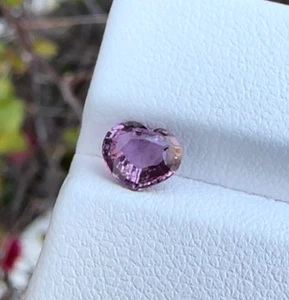 Zafiro rosa púrpura sin calentar corte corazón 1,09 quilates | Natural extraído en Sri Lanka - Imagen 1 de 8