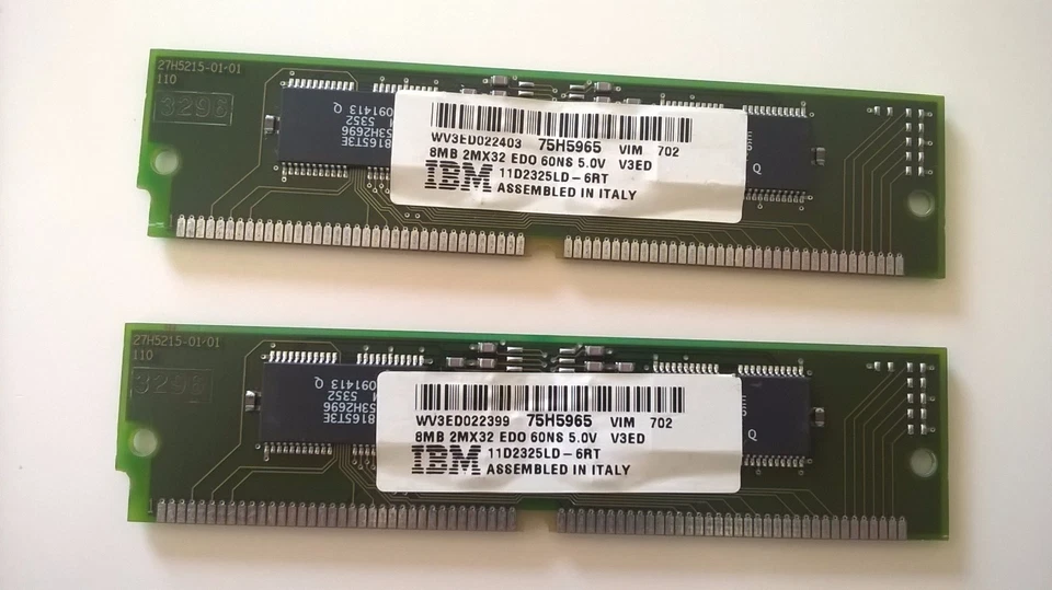 RAM IBM 8MB 2MX32 EDO 60NS 5.0V V3ED assembled in Italy - vintage collection  - Immagine 1 di 1