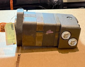 Danfoss weiß RS0830010R1 126,94cc Hydraulikmotor 16770 - Bild 1 von 12