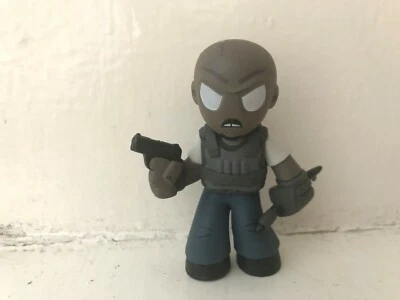 FUNKO MYSTERY MINI THE WALKING DEAD IN MEMORIAM SERIES T-DOG VINYL FIGURE - Image 1 of 2