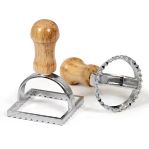 Avanti Round and Square Ravioli Cutters/Home Made/Kitchen/Pasta/Maker/Dough - Picture 1 of 1