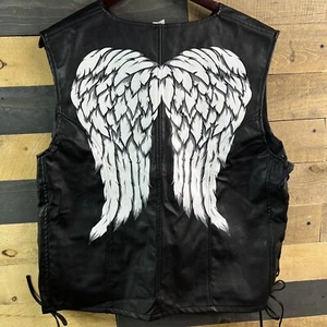 The Walking Dead AMC Daryl Angel Wings Biker Vest Men's Spirit Halloween - Picture 1 of 13