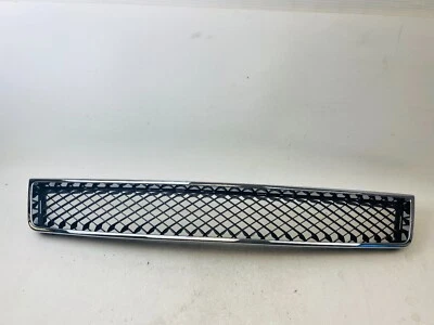 Chevrolet Suburban 1500 2007 2008 2009 2010 2011 2012 2013 2014 parrilla 15944326 Foto 1 de 4