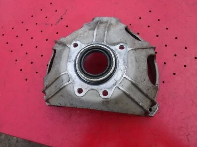 Arctic Cat 440 Panther 1974 V.I.P. Piezas nieve: CARCASA CAMPANA que sostiene bomba Foto 1 de 2