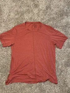Nike Yoga Shirt Uomo XL Salmon Dri-Fit Allenamento Slim Fit Cucitura Centrale BV4034 - Foto 1 di 5