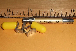 9135-0165-1 CIRQTEL FILTER COMES WITH CLIPS 7.0GHz NEW OLD STOCK - Picture 1 of 4