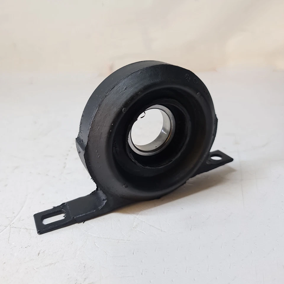 BMW 02 - 2000 - 2500 - 3 - 5 - 6 - 7 DRIVE SHAFT SUPPORT FOR 26111206502 - Image 1 of 4