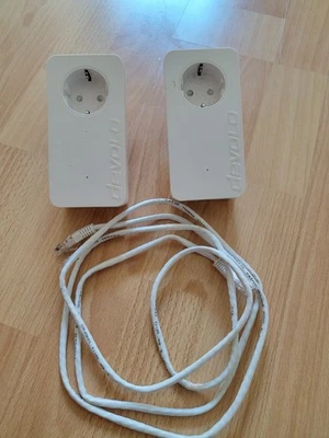 devolo dLAN 1200+ Starter Kit Powerline Adapter 2 Stück in weiß - Bild 1 von 3