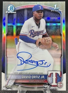 David Ortiz Jr. 2025 Bowman Chrome 1st Prospect Refractor Automático/499 TEX Rangers - Imagen 1 de 2