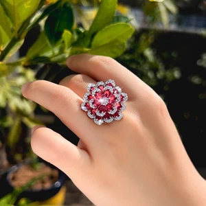 Anello donna grande rosa rosso cubic zirconi fiore regolabile placcato argento regalo sposa - Foto 1 di 9