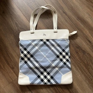 Burberry Stowell Black White Blue Tote Bag - Picture 1 of 3