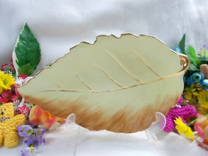 STUNNING ROYAL WINTON LEAF SHAPED DISH - GOLD EDGING / VEINS 28 1/2 cm L # 531 - Picture 1 of 12