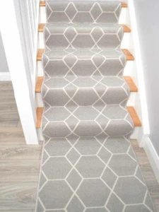 Teppiche Treppe Treppe hellgrau langer Teppich für die Mitte der Treppe Teppich - Bild 1 von 2