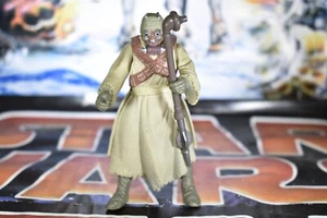 FIGURA COMPLETA TUSKEN RAIDER POTF 3,75 PULGADAS Star Wars REF D6902 - Imagen 1 de 2