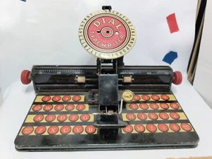 VINTAGE MARX DIAL TYPEWRITER Mid-Century Tin/Litho Toy W/ ORIGNAL BOX  READ  USA - Picture 1 of 11