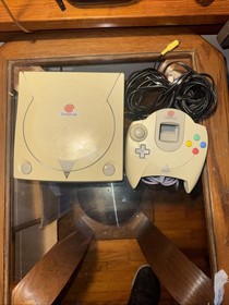 Sega Dreamcast HKT-3020 White Video Game Console with Controller Tested Working