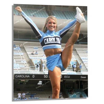 8x10 Cute Blonde College Cheerleader Candid 2000s Color Photo Fine Print CHE095 - Image 1 of 3