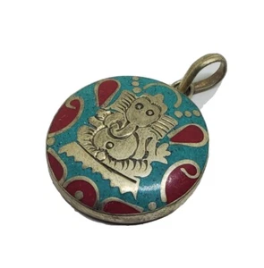 Colgante/medallón de coral turquesa tibetano - Imagen 1 de 8
