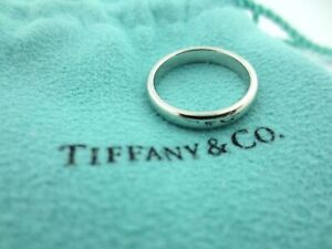 Tiffany & Co Platinum Classic Lucida Wedding Engagement Band Ring 3mm Size 9