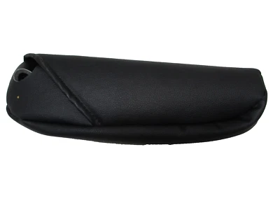 2516557C1 INTERNATIONAL OEM BLACK LH ARMREST COVER - Image 1 of 2