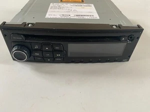 Used Peugeot 2013 | 208 | Original MP3 | CD | Radio Player - Picture 1 of 7