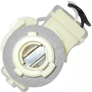 Federated 82012-3 90 Deg 2-Wire Lamp Socket for Backup/Tail/Turn/Stop/Park GM - Picture 1 of 2