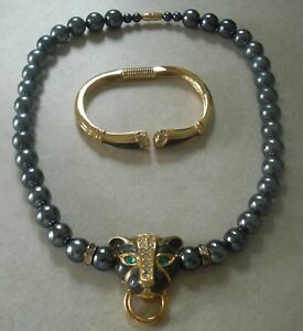 KJL for Avon Duchess of Windsor Gray Panther Bead Necklace with HInged Bracelet