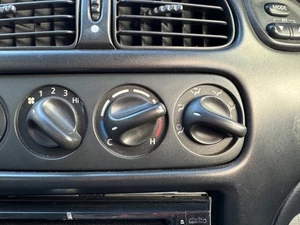 Holden Commodore 1998 VT Executive A/C Controls Dials Heater - Picture 1 of 5