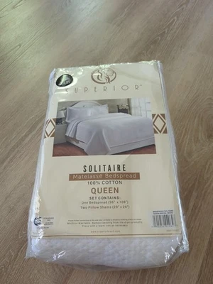 Solitaire Cotton Matelasse Decorative Bedspread and Pillow Sham Set White Queen - Image 1 of 4