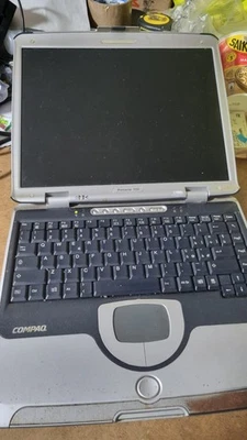 5014-PC Portatile Compaq Presario 700 - Imagen 1 de 3