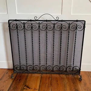Antique Black Cast Iron Metal Fire Screen Guard Fireguard Vintage Victorian Old - Picture 1 of 11
