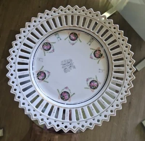 Porzellan Kuchenteller weiß Durchbruchrand, Goldrand, Aufdruckmotiv,aus Nachlass - Bild 1 von 6