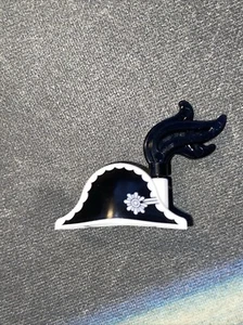 LEGO Piratas Minifigura Blanco y Negro Sombrero Fortaleza Eldorado 2528pb15 - Imagen 1 de 2
