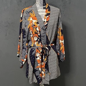 Josie Natori Kimono Robe Rayon Womens Medium Short Kinali Diamond Floral Print - Picture 1 of 10