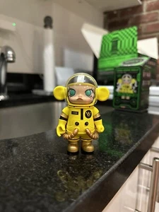 POP MART 100% Mega Space Molly Series 2 Blind Box Confirmed Figure Toy Art Gifts - Picture 1 of 10