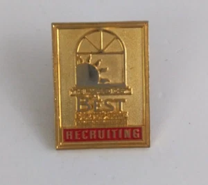 The Pampered Chef The Best Is Yet To Come National Conference Recruiting Pin - Picture 1 of 2