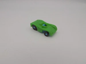 Kinder Ancien Montable - Rennwagen - Steckfiguren 1970 - Imagen 1 de 4