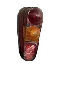 Renault R4 Rücklicht Original Fahrerseite links original - Bild 1 von 2