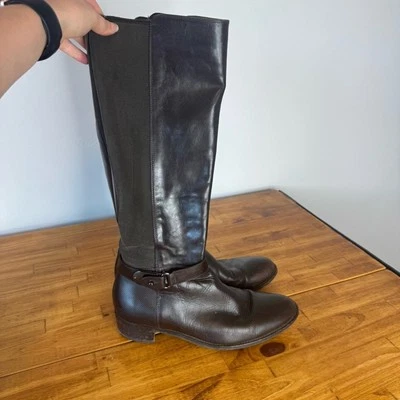 Botas de montar altas Aquatalia de cuero marrón elástico con cremallera lateral talla 10,5 Foto 1 de 4