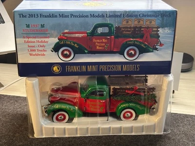 Franklin Mint Holiday Edition Christmas 1937 Studebaker Truck - Image 1 of 3