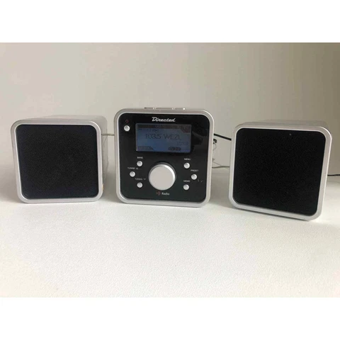 WORKS Directed DHHD-1000 AM/FM HD Tabletop Radio Mini System / Aux Input / Alarm Cover