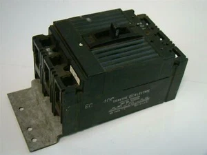 General Electric Circuit Breaker 100Amps 3Poles 240Vac TE132100 - Picture 1 of 1