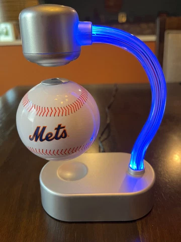 NY NEW YORK METS MAGNETIC FLOATING BASEBALL LIGHT  - SEASON TICKET HOLDER GIFT! Cover