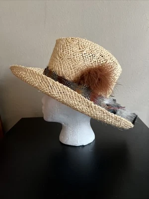 Sombrero de vaquero de paja vintage cortador Bill's banda de plumas 6 3/4 Houston Dallas Tx usado en excelente estado Foto 1 de 4