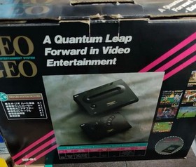 SNK NEO GEO AES Console System Set Boxed Controller AC Adapter Cable Manual USED