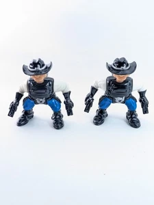 2 Figurine cowboy Fisher Price Grandi Avventure Wild West Western Town 1996 - Foto 1 di 4
