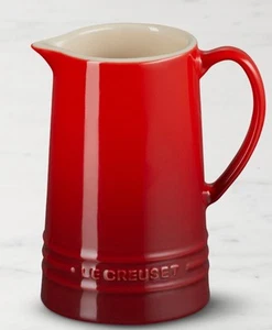 Le Creuset 1.5 L Pitcher In Cerise Red Second Choice Second Choix NWT Read Descr - Picture 1 of 11