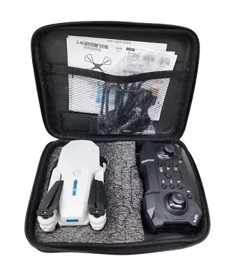 Cuadricóptero Plegable E88 4K RC Drone 2.4G R/C Cuadricóptero Con Estuche, Gris  Foto 1 de 4